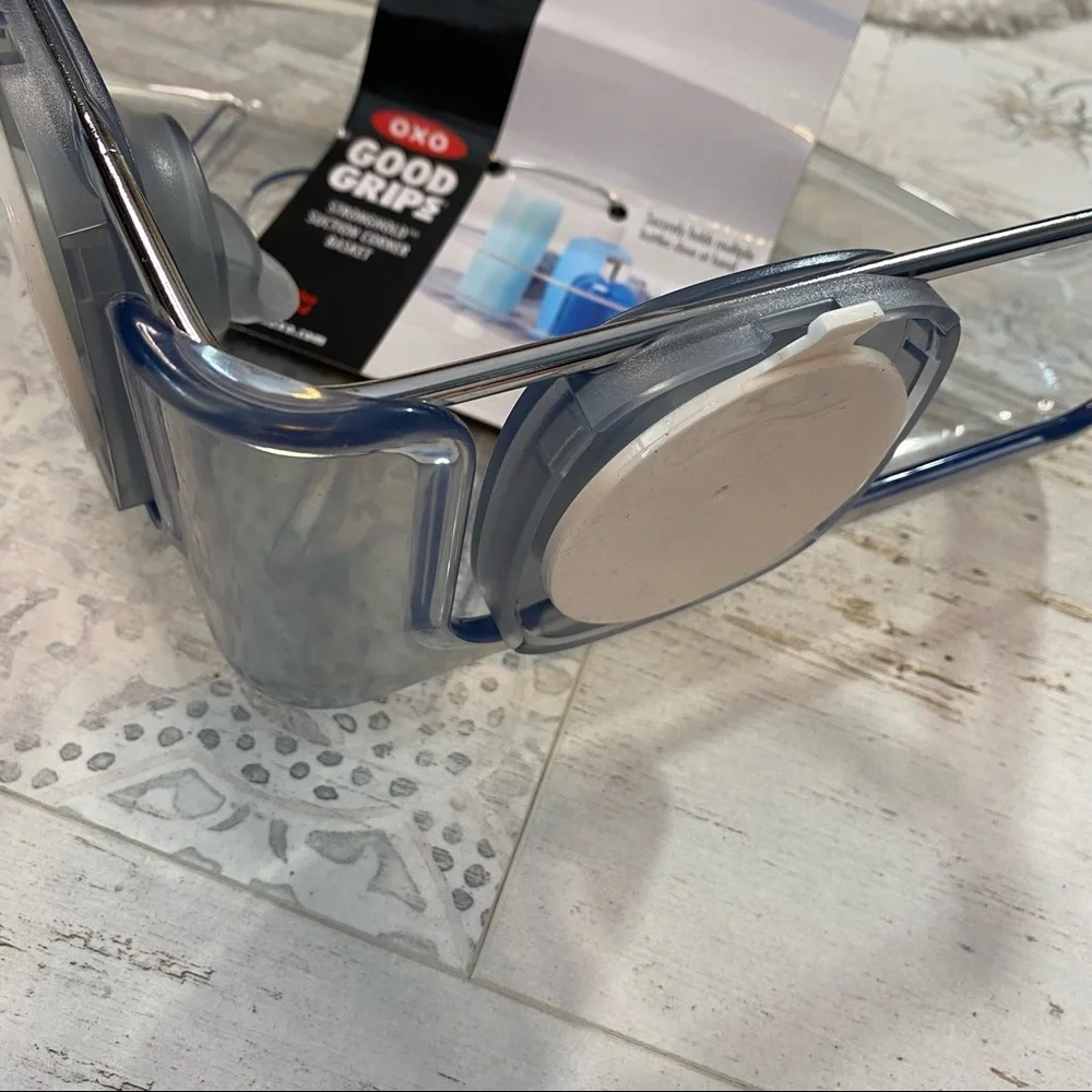 Good Grips Stronghold Suction Corner Basket
